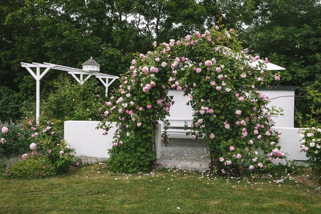 Vallby Cottage Enköping Kültér fotó